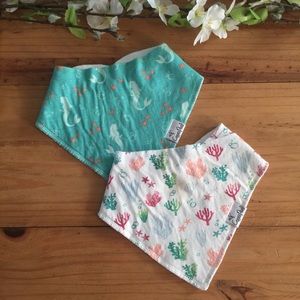 Mermaid Bibs 🧜🏻‍♀️